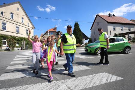 PROSTOVOLJCI NA PREHODIH 04 FOTO LJUBO VUKELIČ